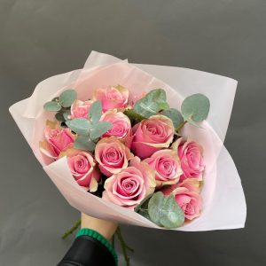 12 Dozen Pink Roses